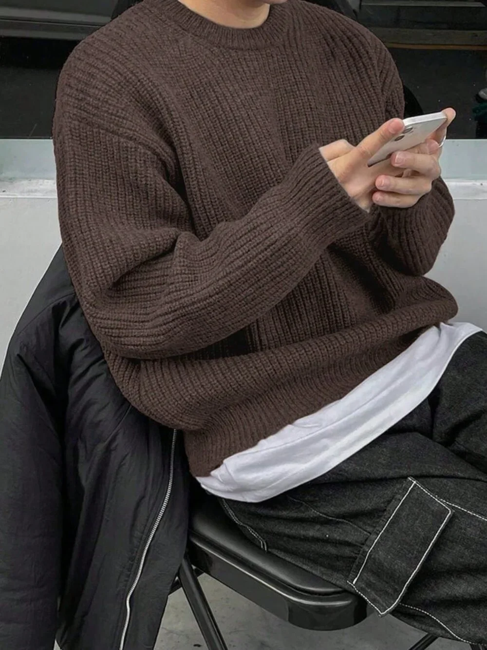 Brown Casual Men's Loose Drop Shoulder Round Neck Pullover Sweater